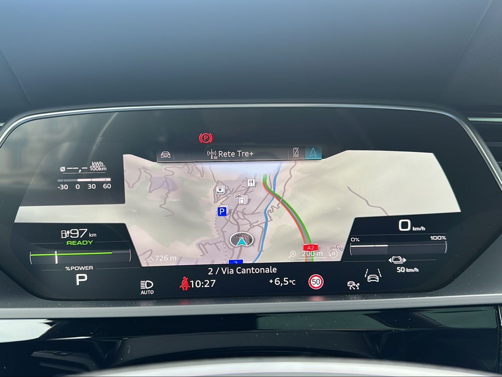 AUDI e-tron 55 Sportback Advanced quattro-image-12