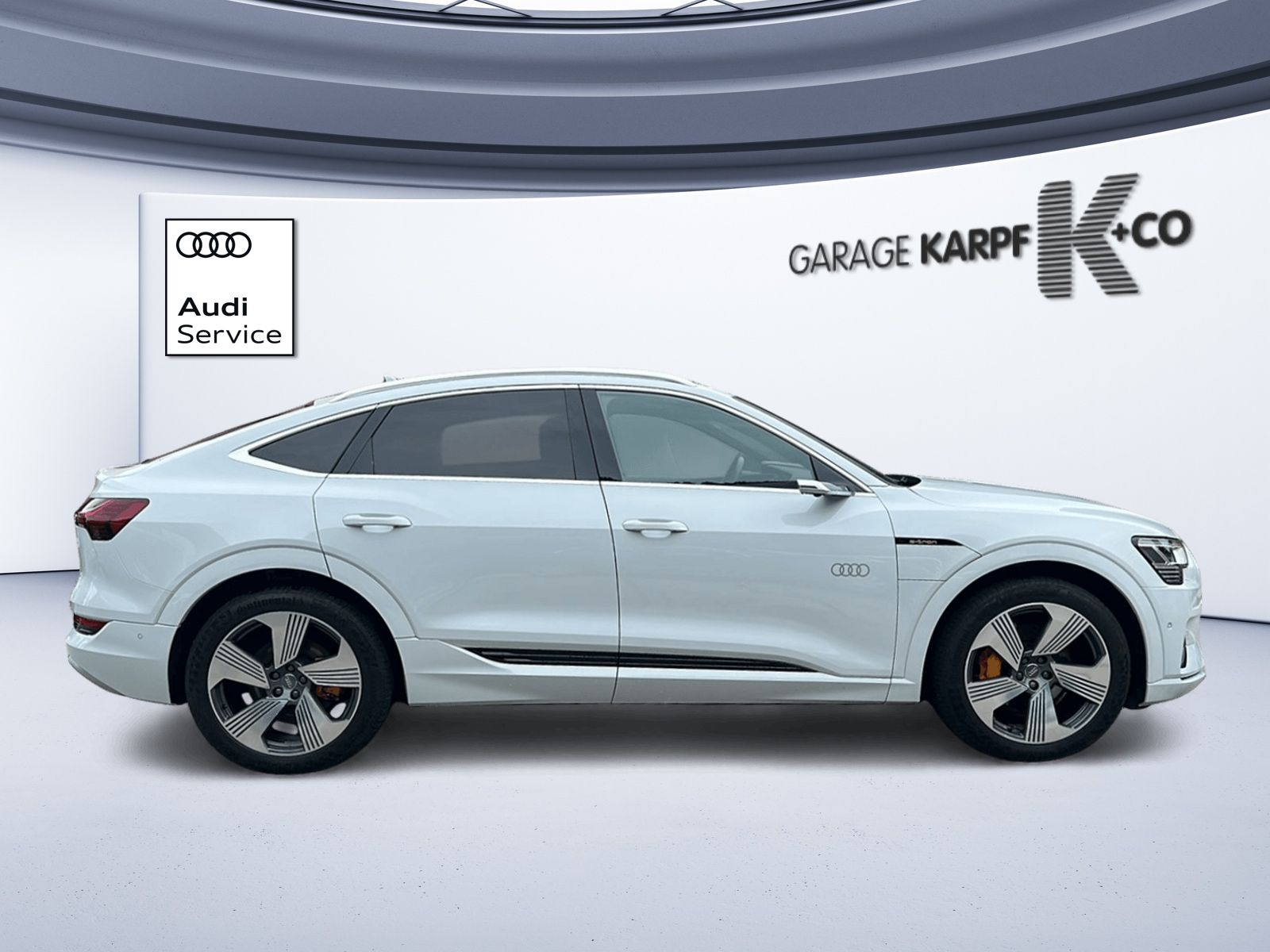 AUDI e-tron 55 Sportback Advanced quattro-image-5