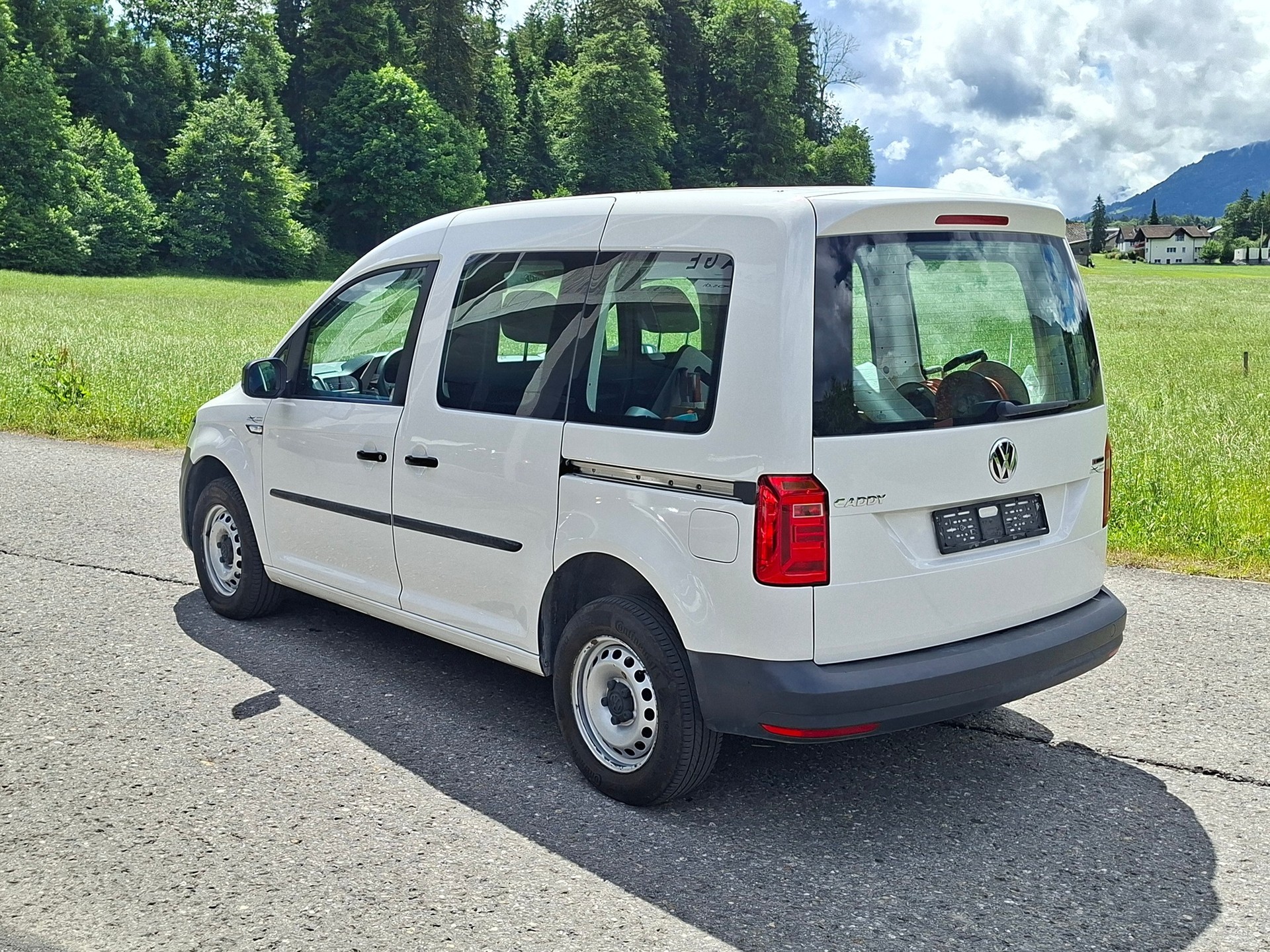 VW Caddy 2.0TDI 4Motion BlueMotion Technology *Händlerangebot*-image-2