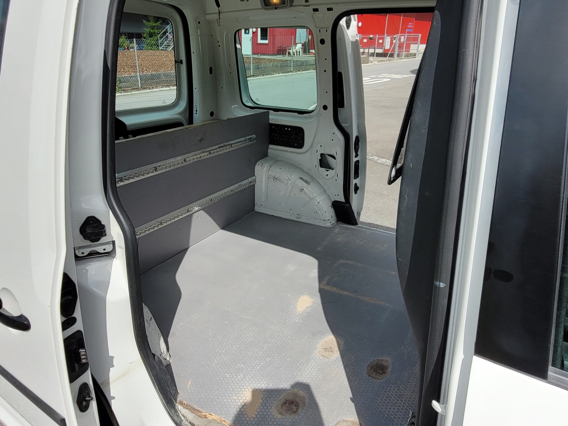 VW Caddy 2.0TDI 4Motion BlueMotion Technology *Händlerangebot*-image-10