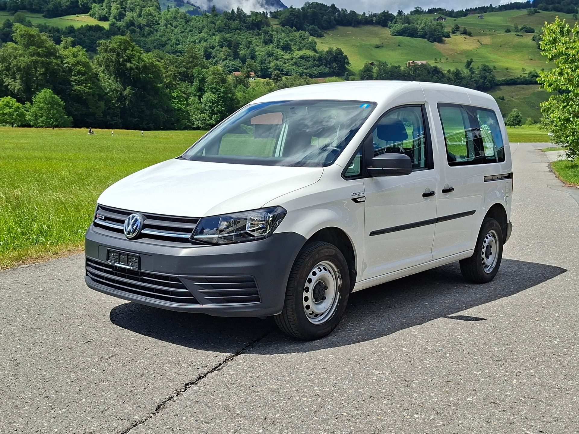 VW Caddy 2.0TDI 4Motion BlueMotion Technology *Händlerangebot*-image-0