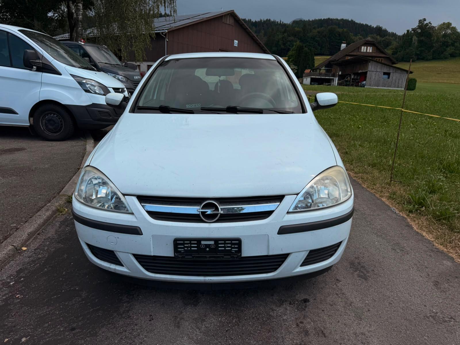 OPEL Corsa 1.2 16V Club Basis-image-0