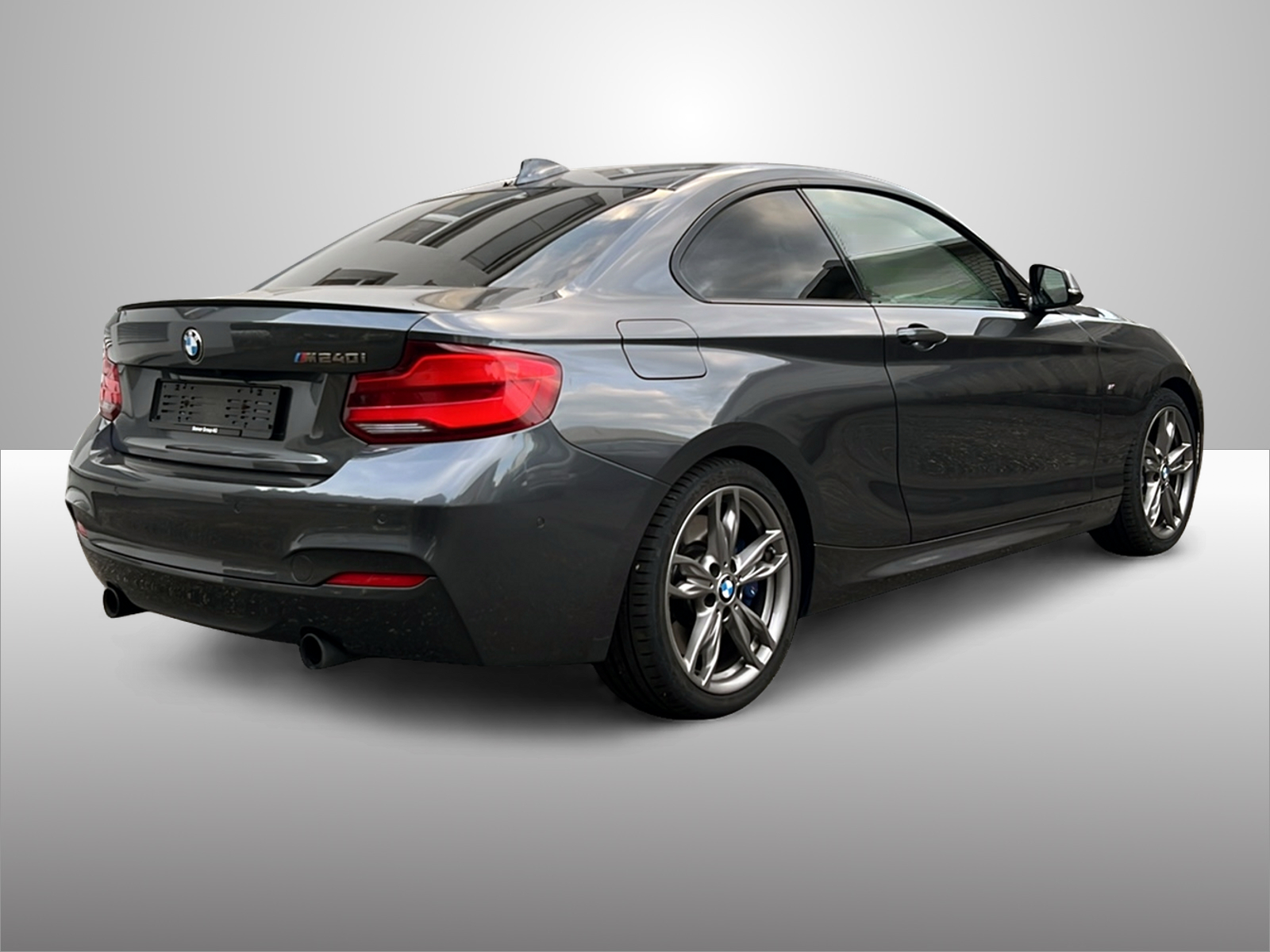 BMW M240i xDrive Steptronic-image-3
