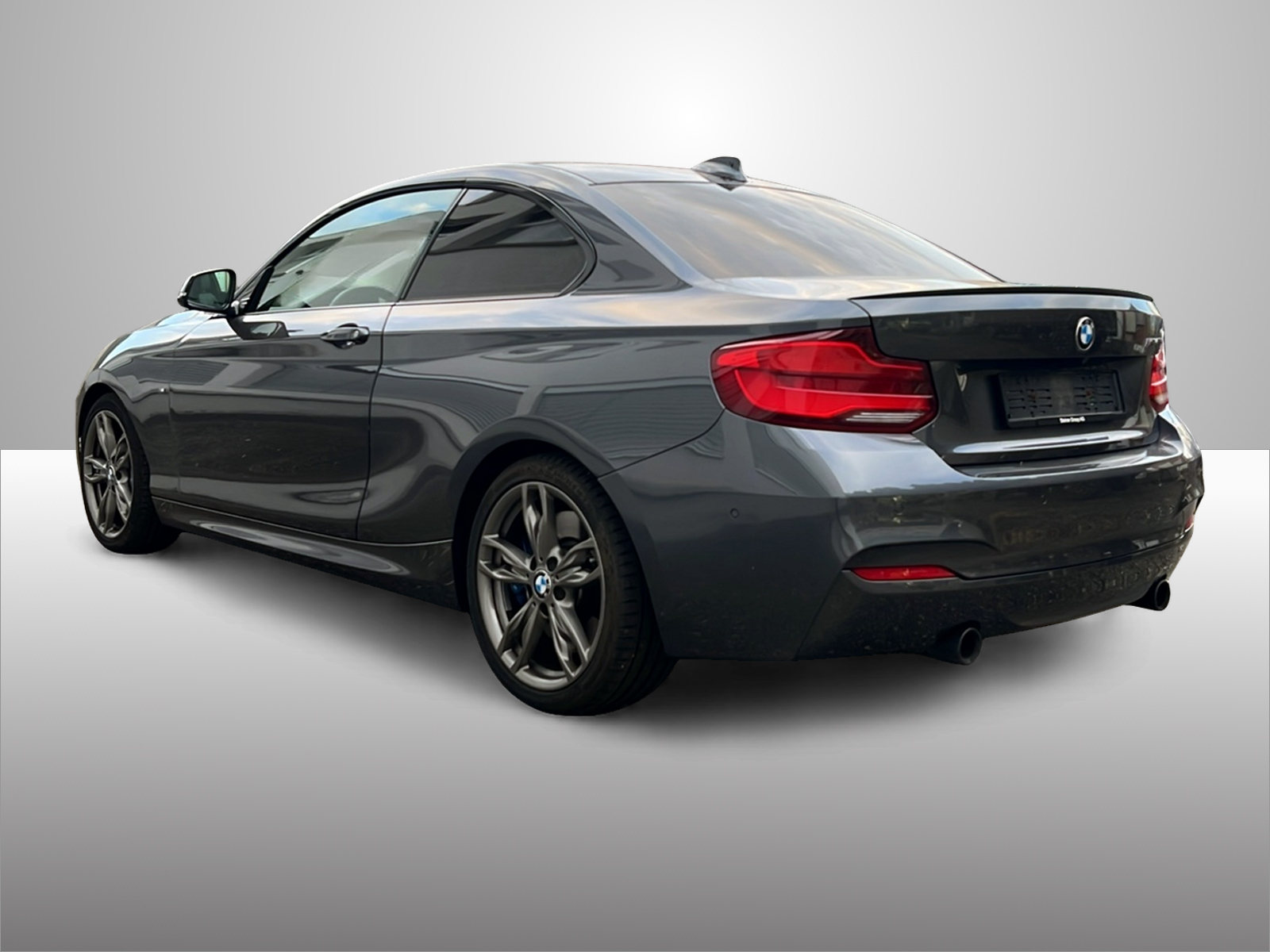 BMW M240i xDrive Steptronic-image-2