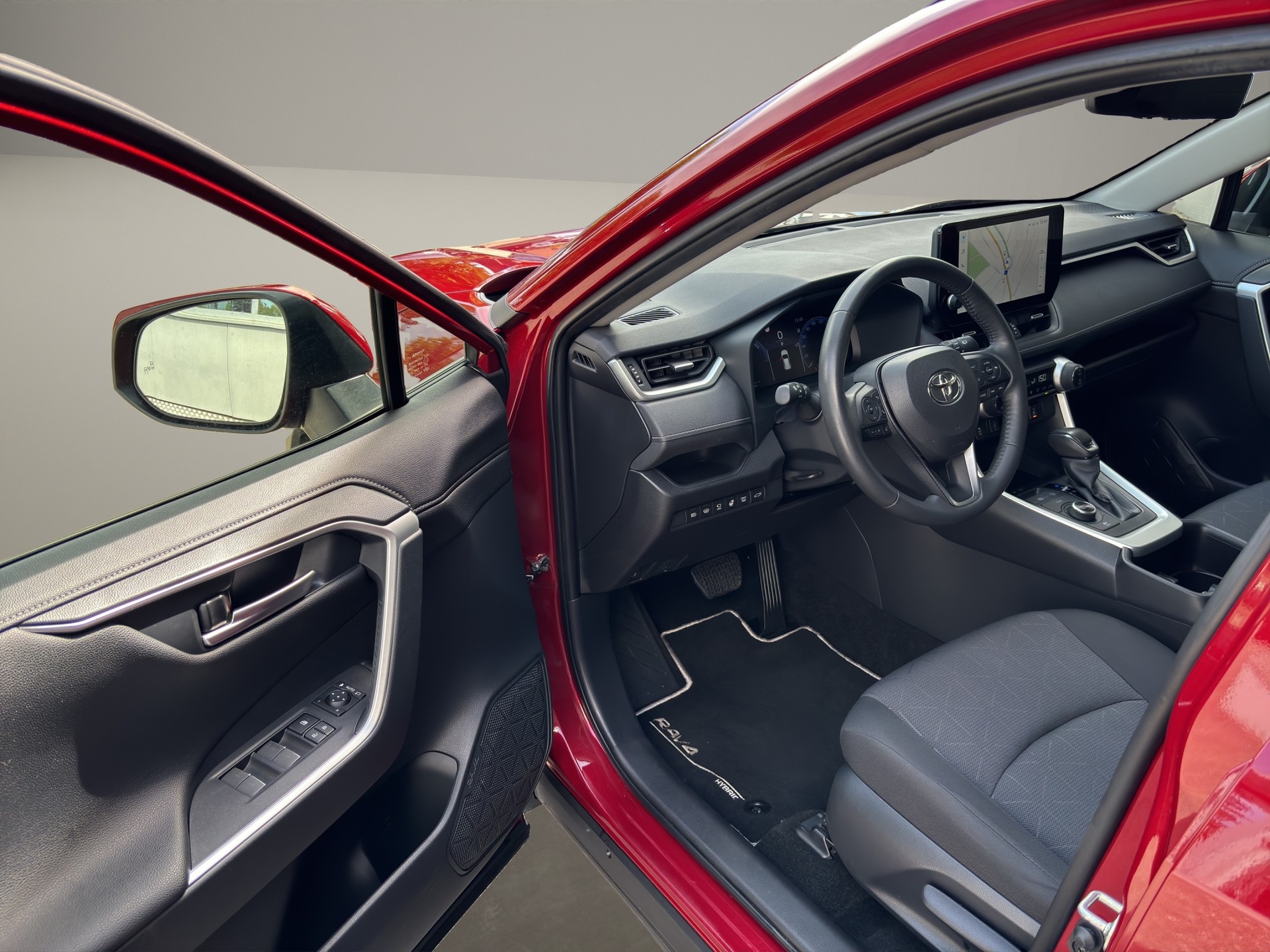TOYOTA RAV-4 2.5 HSD Trend e-CVT 4WD-image-17