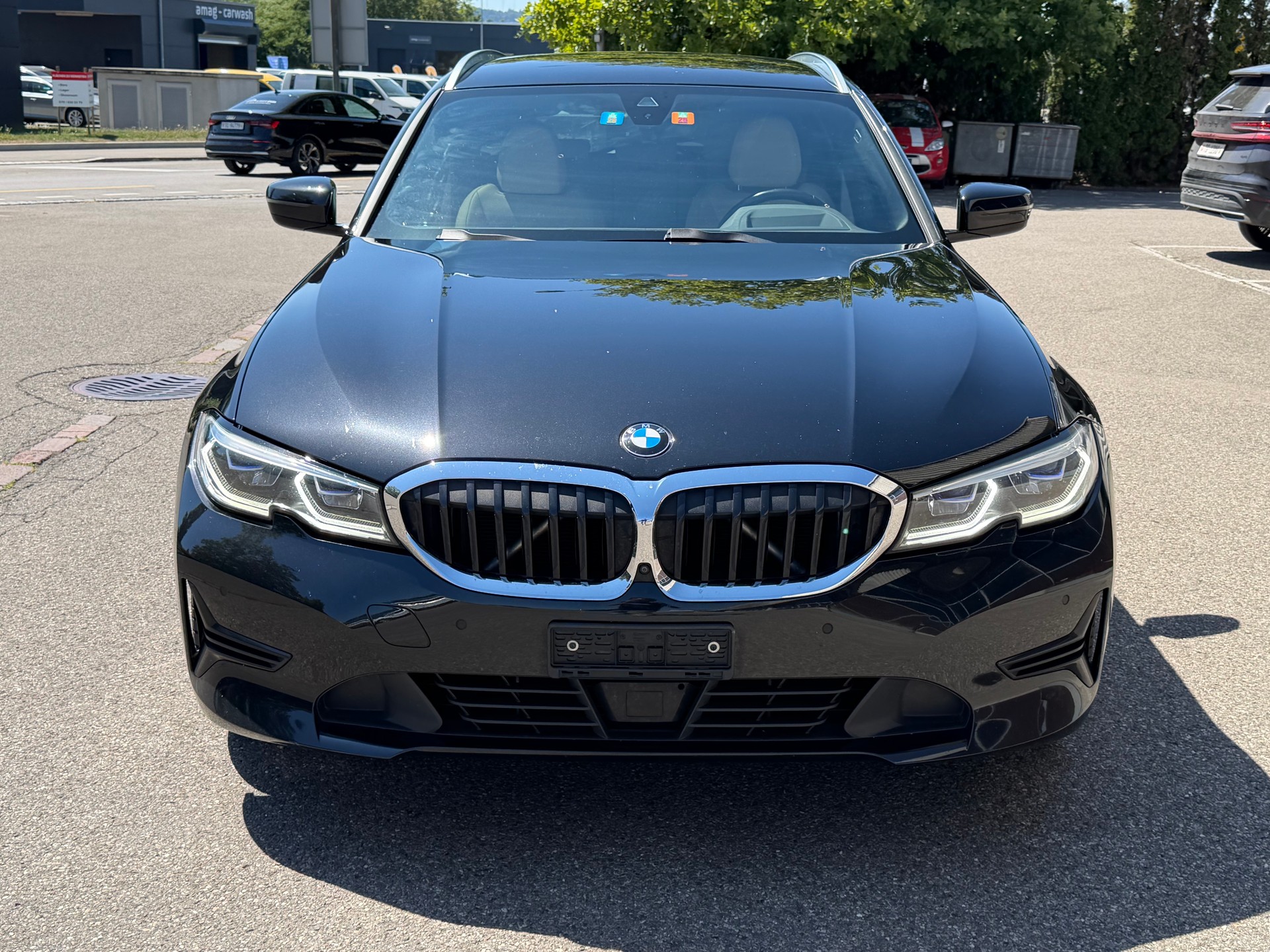 BMW 320d xDrive 48V Touring Sport Line Steptronic-image-2