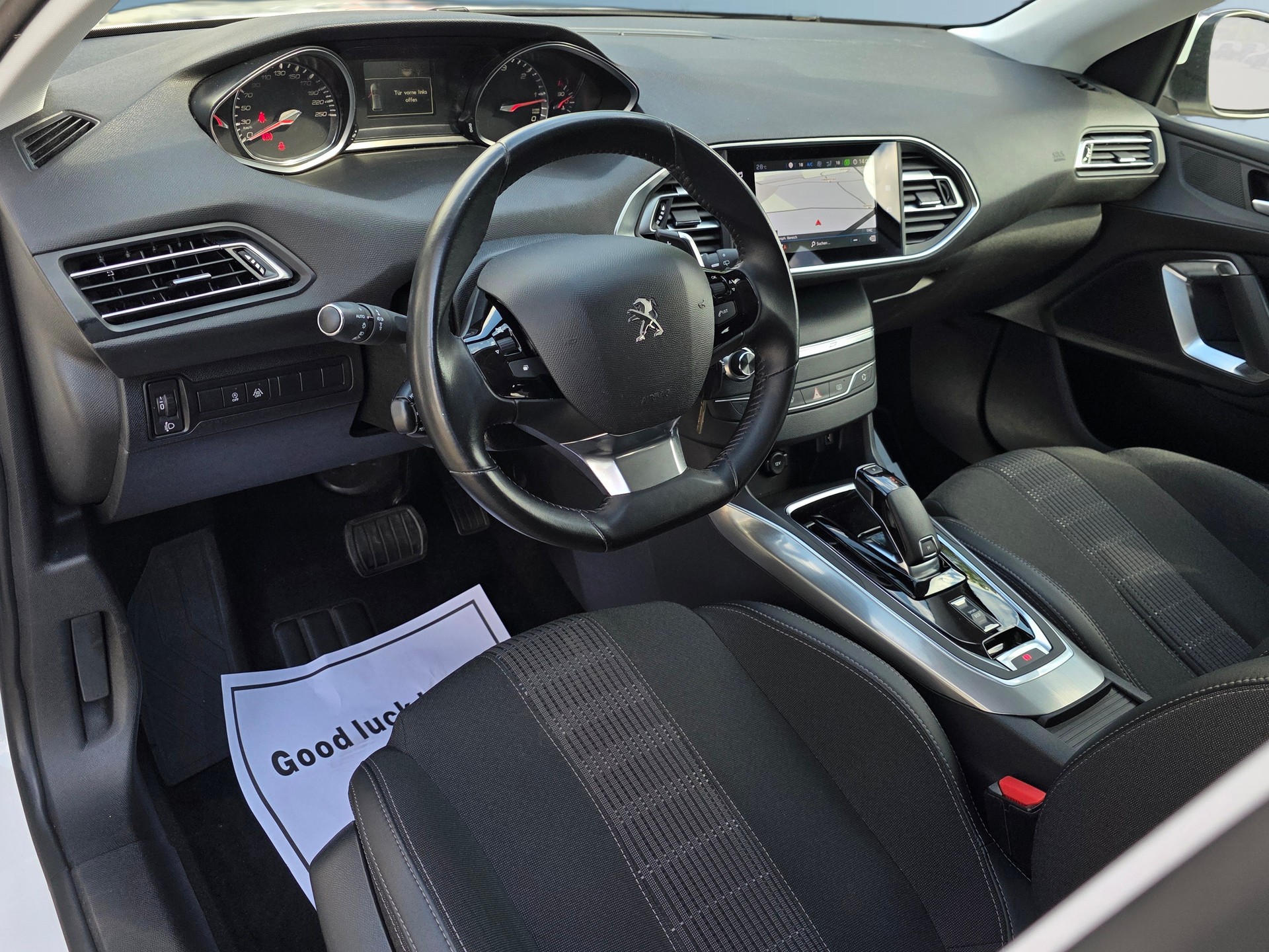 PEUGEOT 308 SW 1.5 BlueHDI Allure EAT8 * CH-Fahrzeug * Frisch ab MFK * 8-Fach *-image-7