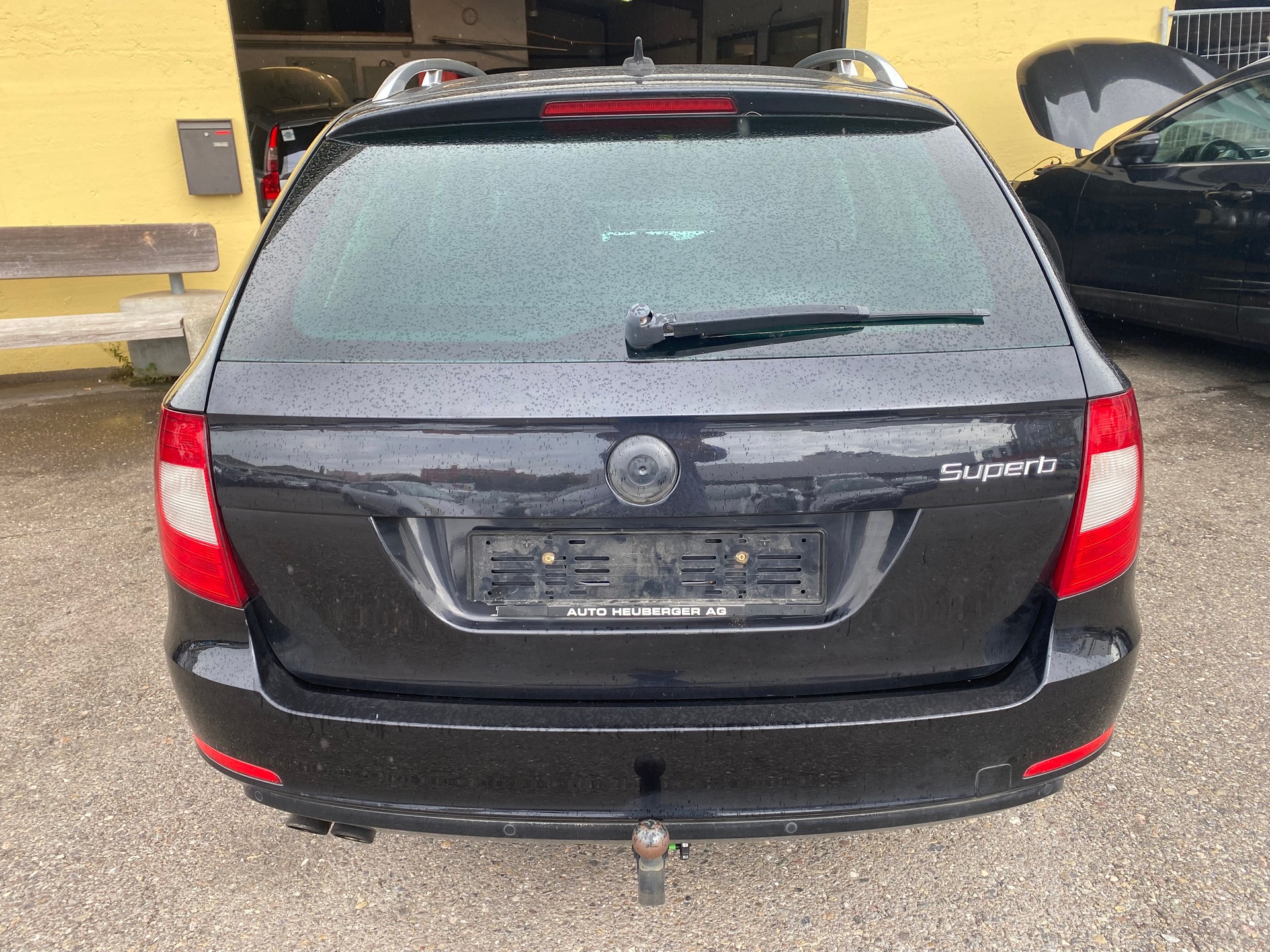 SKODA Superb Combi 2.0 TDi Elegance 4x4-image-4