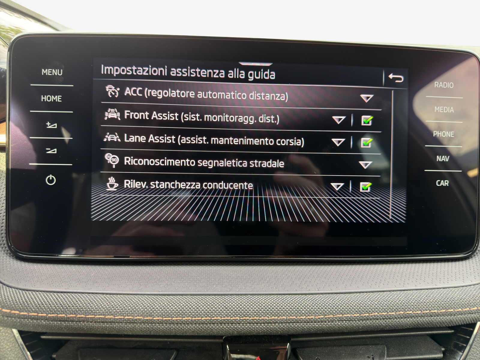 SKODA Fabia 1.0 TSI Style DSG-image-14