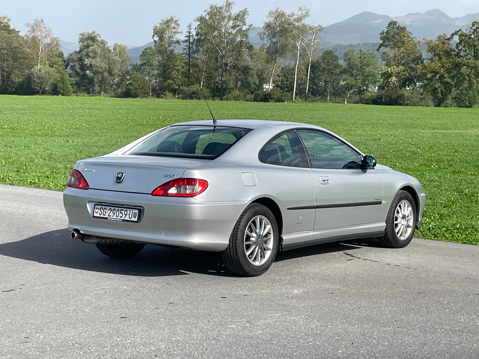 PEUGEOT 406 Coupé 3.0 V6 Pininfarina-image-6