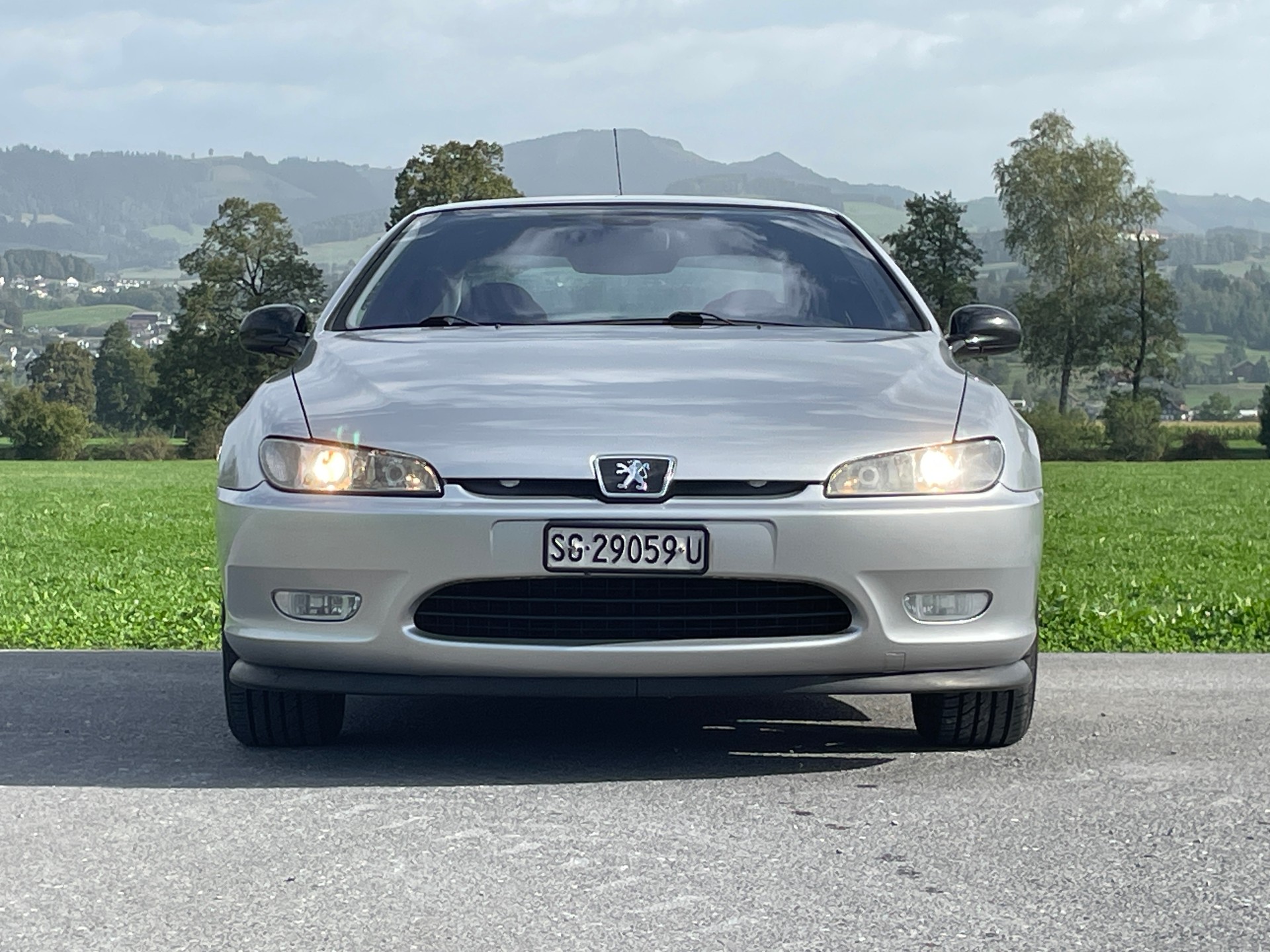 PEUGEOT 406 Coupé 3.0 V6 Pininfarina-image-3