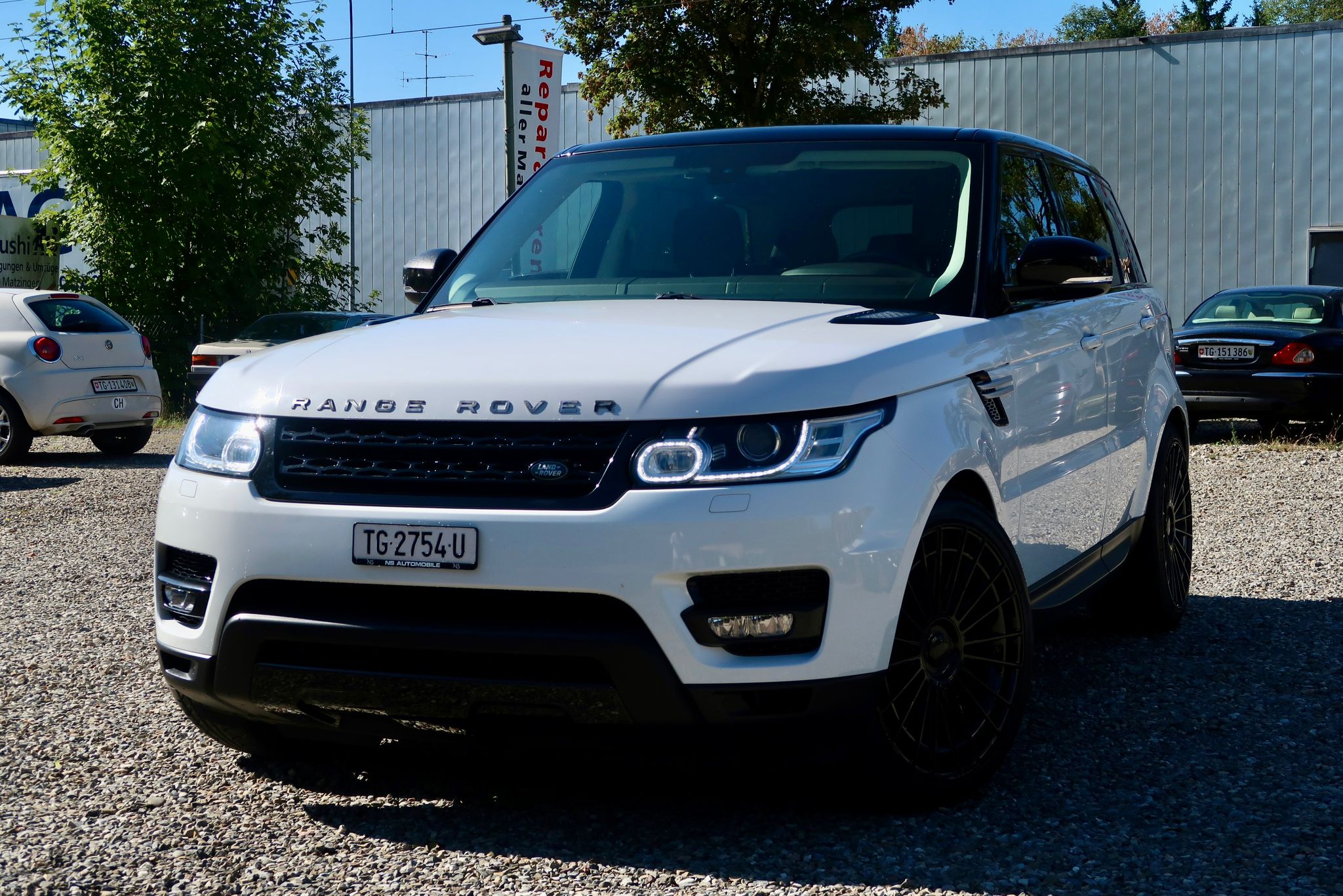 Car photo