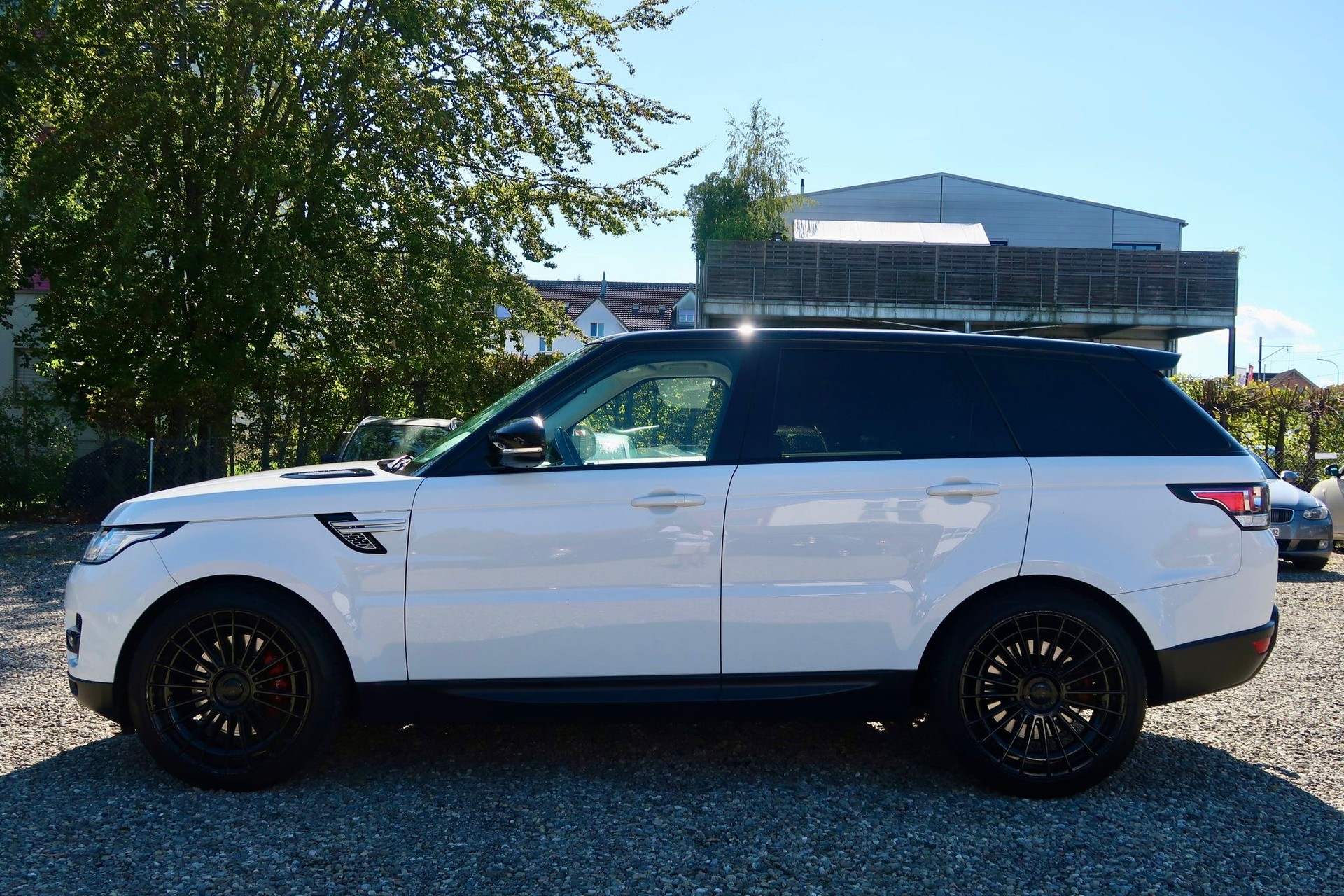 LAND ROVER Range Rover Sport 3.0 SDV6 HSE Automatic-image-2