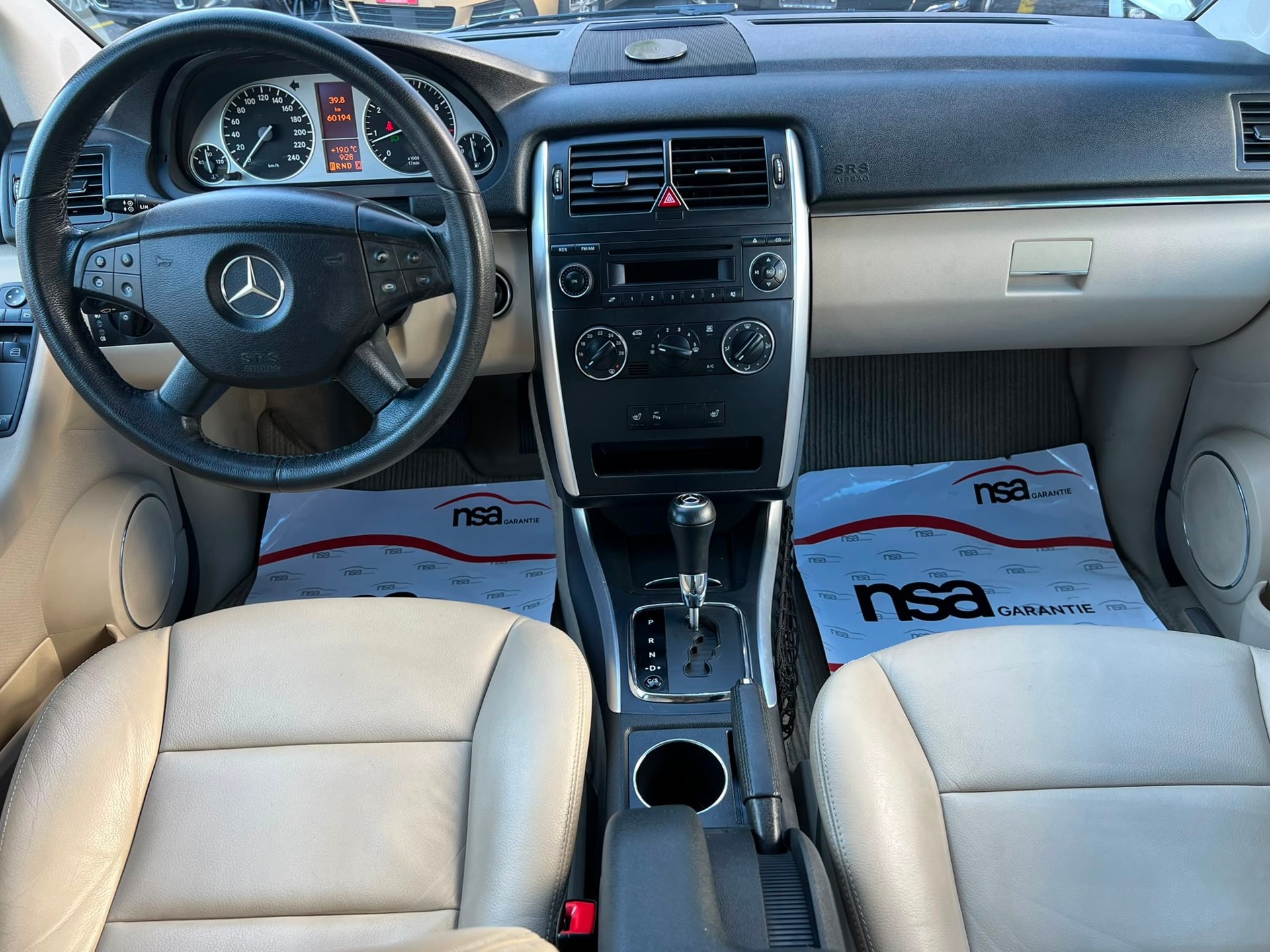 MERCEDES-BENZ B 200-image-7