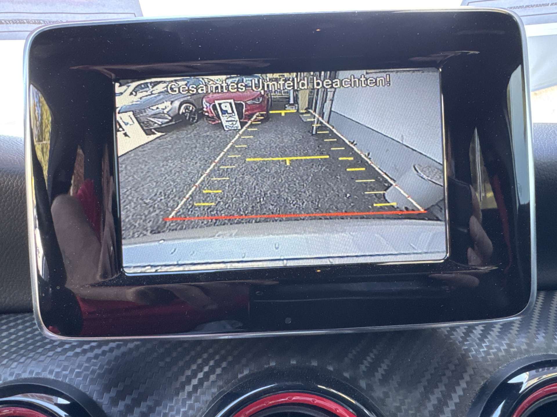 MERCEDES-BENZ A 250 Sport 211PS 4Matic DCT-Automat-image-10