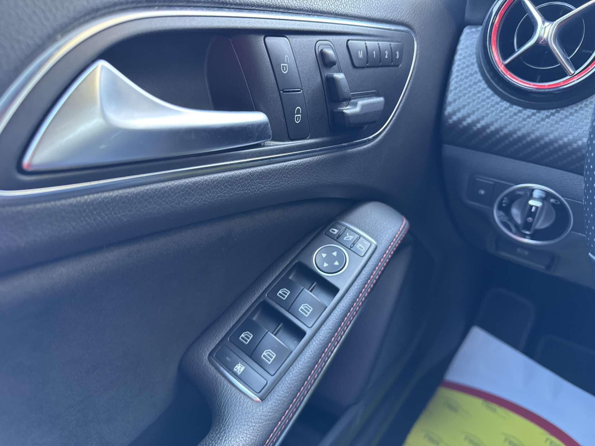 MERCEDES-BENZ A 250 Sport 211PS 4Matic DCT-Automat-image-15