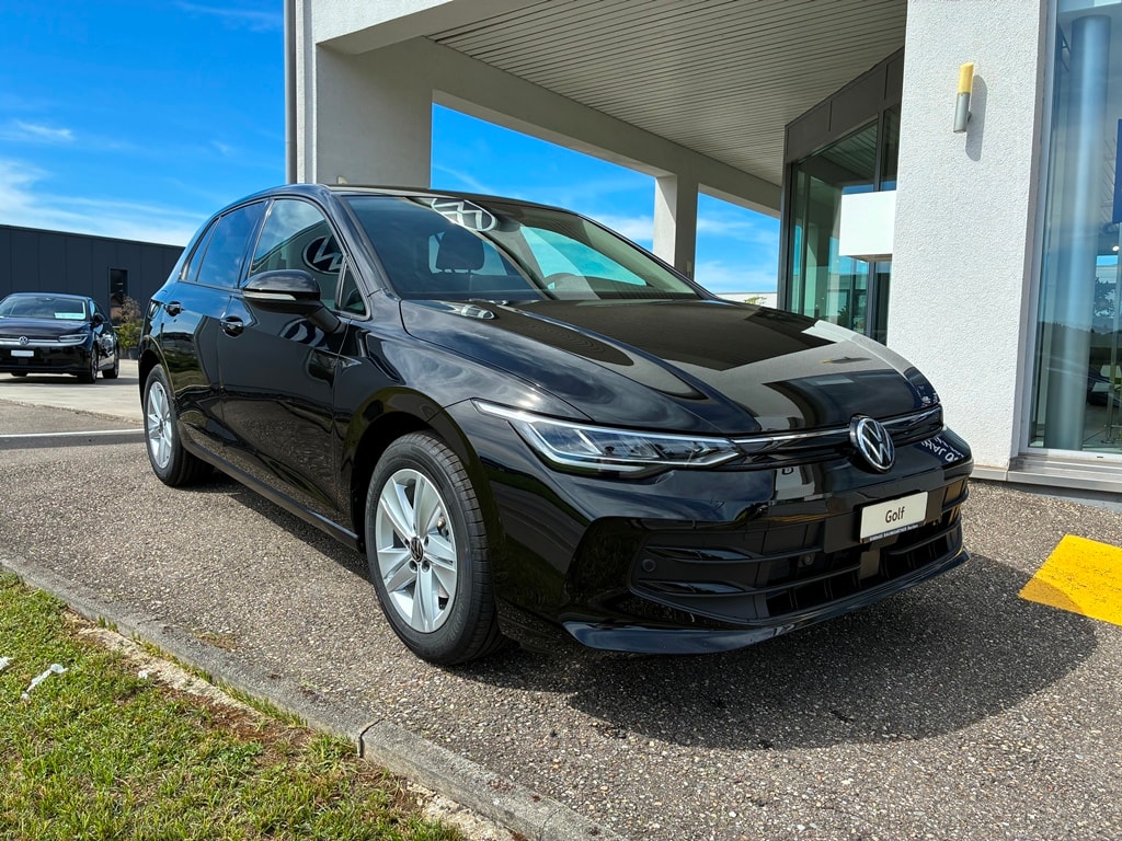 VW Golf 1.5 e TSI mHEV Value DSG-image-1