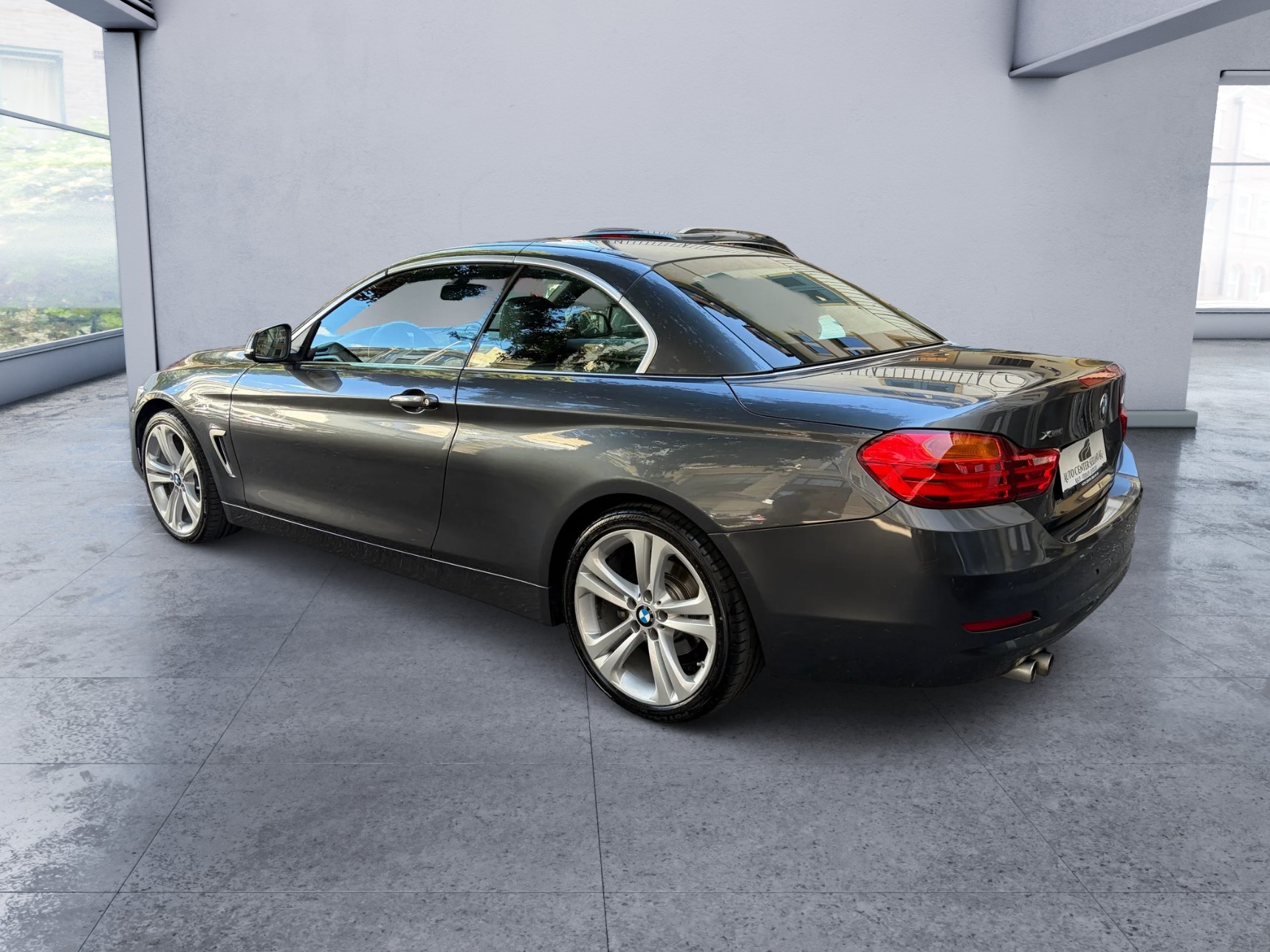BMW 428i Cabriolet xDrive Sport Line Steptronic-image-3