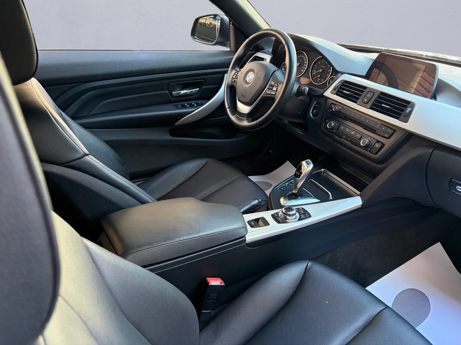 BMW 428i Cabriolet xDrive Sport Line Steptronic-image-14