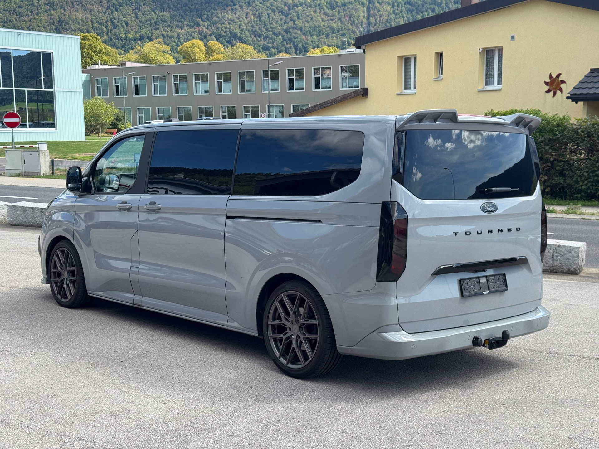 FORD Tourneo Custom 320 L2H1 Titanium Automat-image-5
