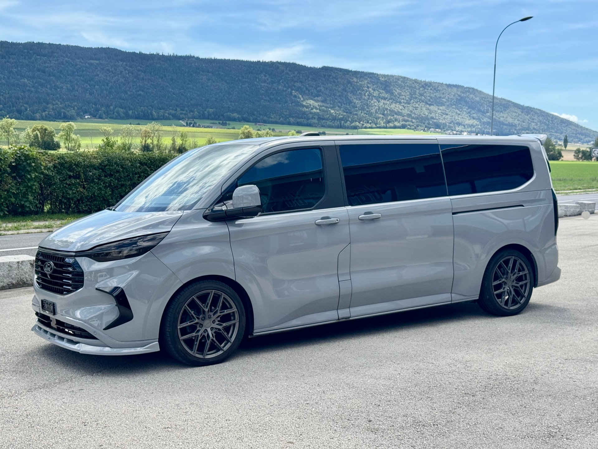 FORD Tourneo Custom 320 L2H1 Titanium Automat-image-4