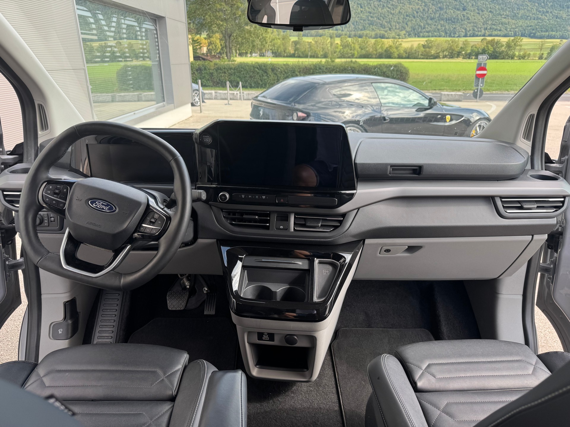 FORD Tourneo Custom 320 L2H1 Titanium Automat-image-9