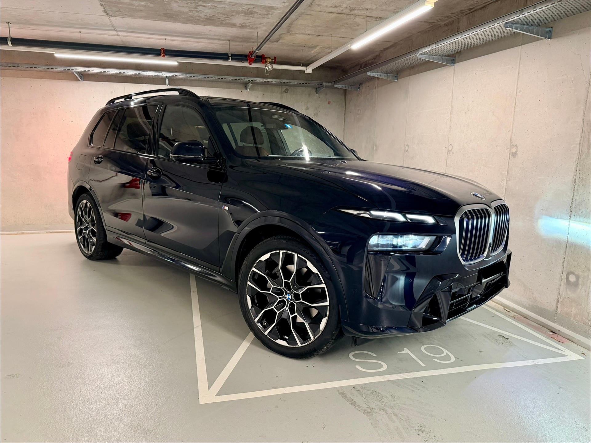 BMW X7 xDrive 48V 40d M Sport Steptronic-image-6