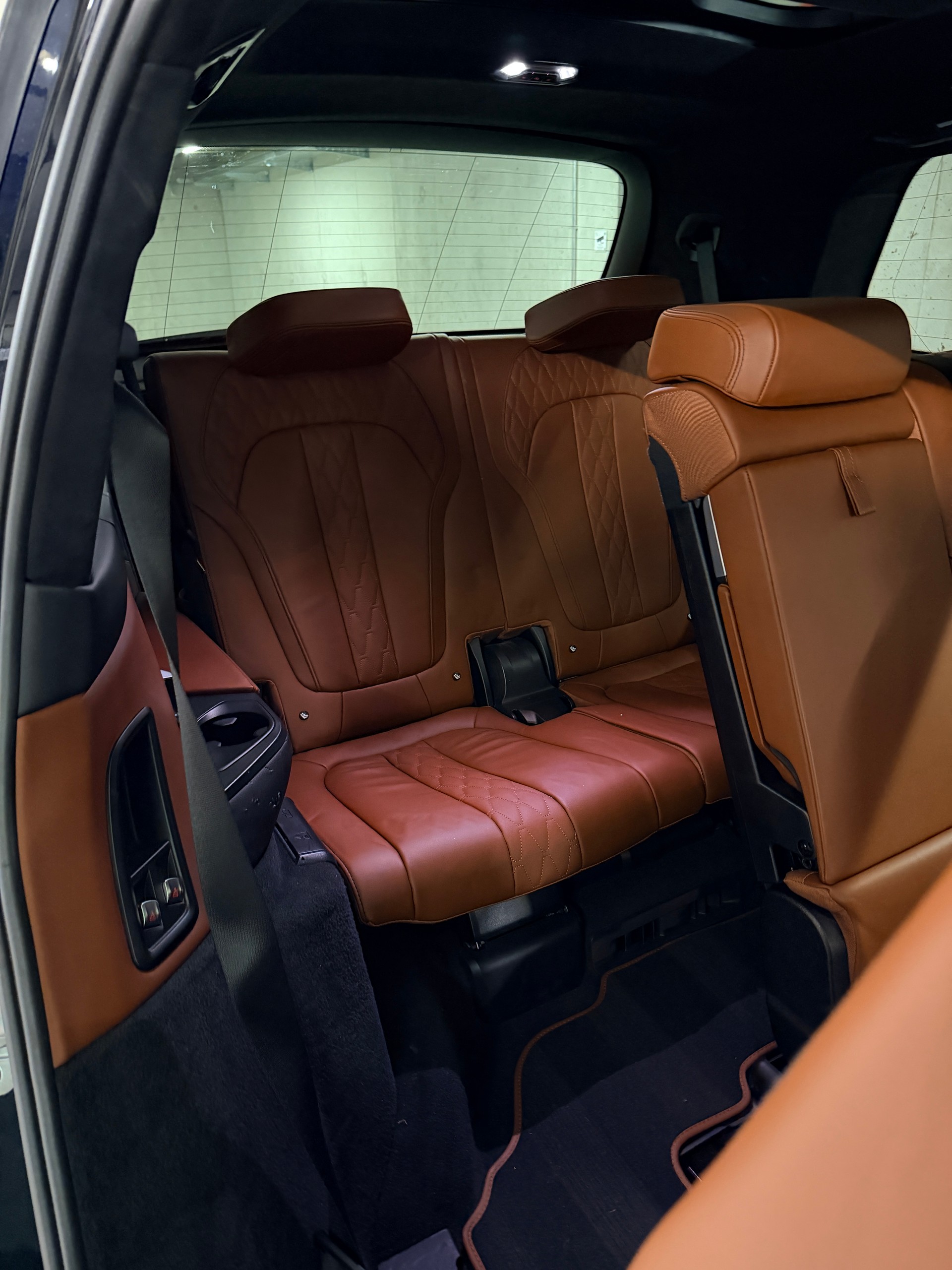BMW X7 xDrive 48V 40d M Sport Steptronic-image-21