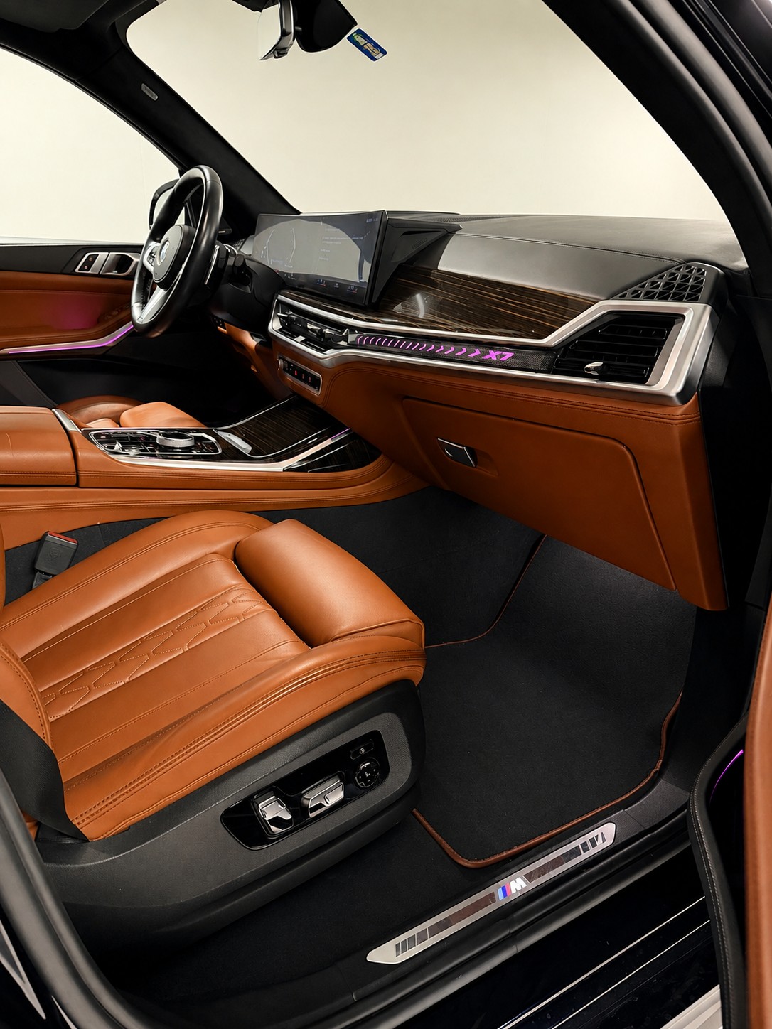 BMW X7 xDrive 48V 40d M Sport Steptronic-image-22