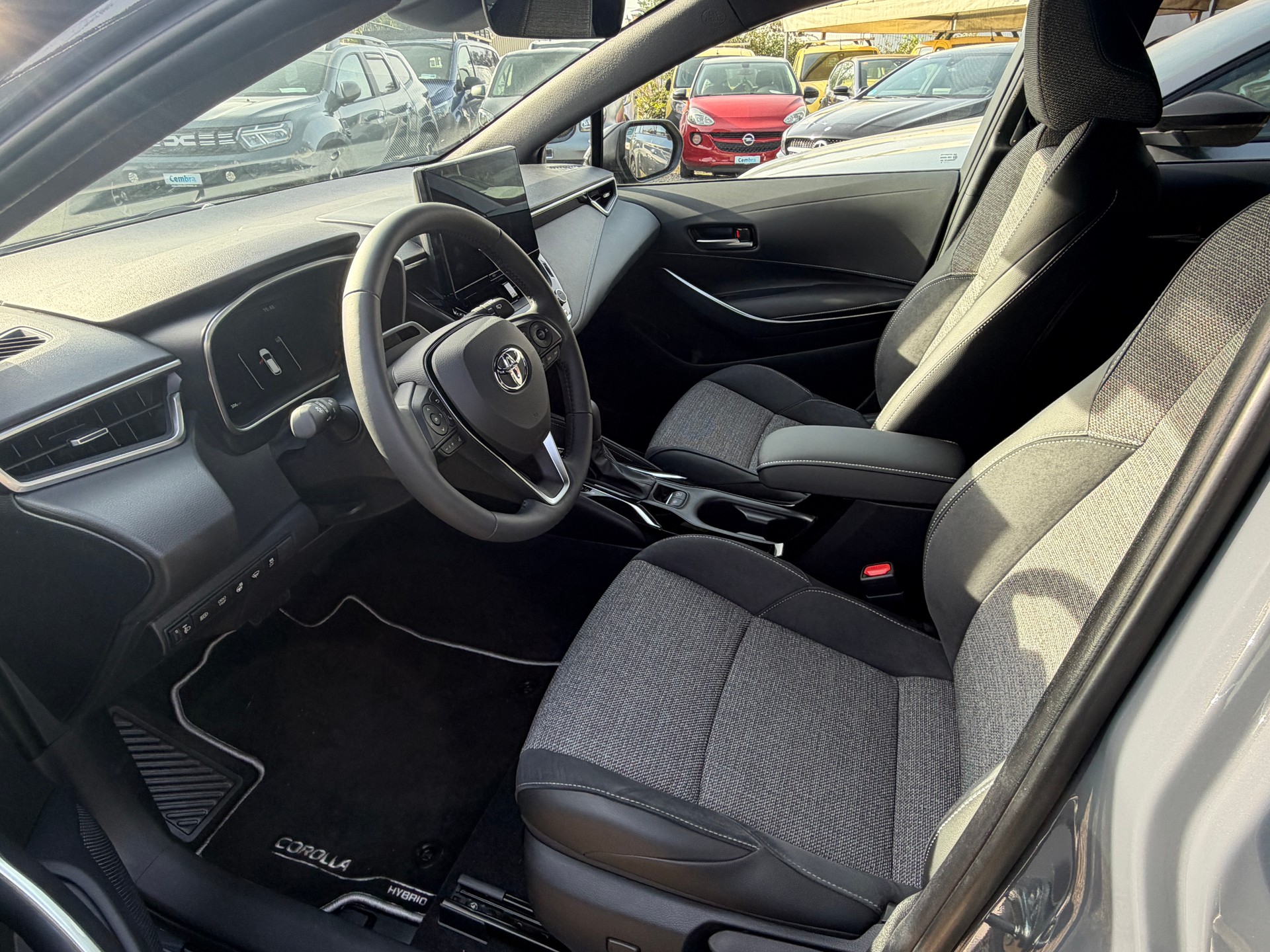 TOYOTA Corolla Touring Sports 1.8 HSD Trend e-CVT-showroom-element-2