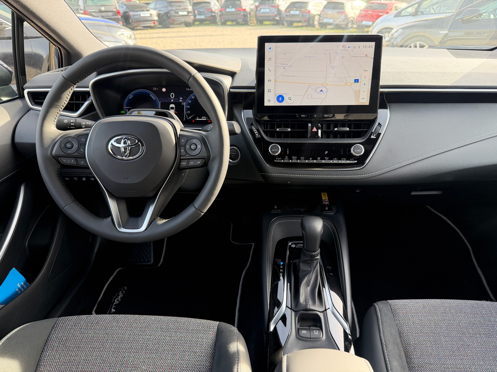 TOYOTA Corolla Touring Sports 1.8 HSD Trend e-CVT-showroom-element-1