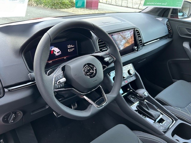SKODA Karoq 2.0 TSI SportLine 4x4 DSG-image-5