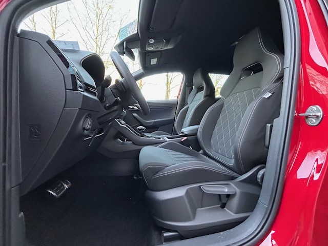 SKODA Karoq 2.0 TSI SportLine 4x4 DSG-image-9