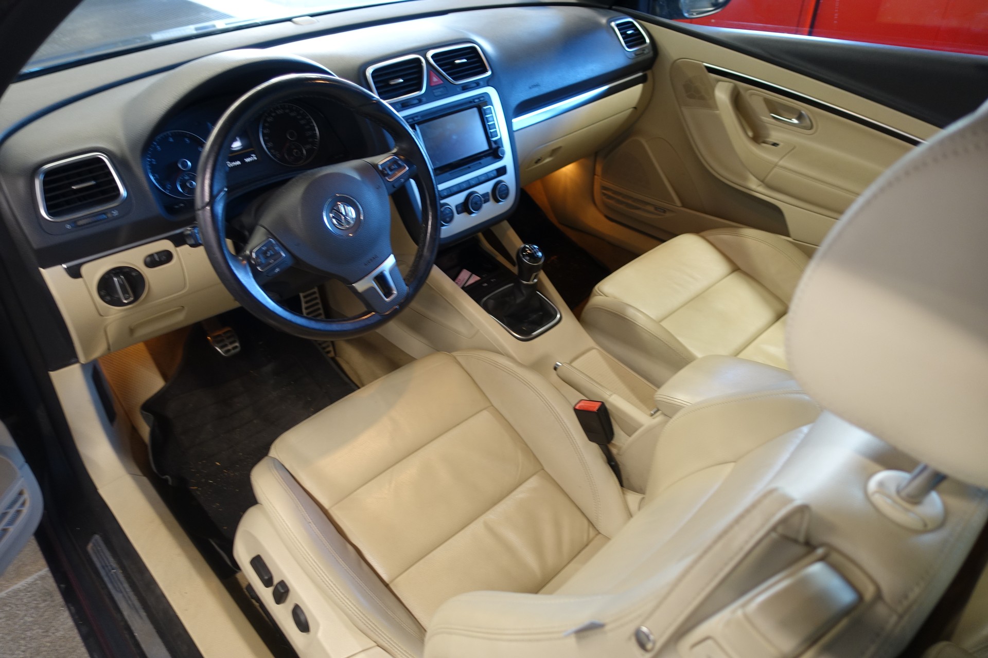 VW Eos 2.0 TSI-image-6