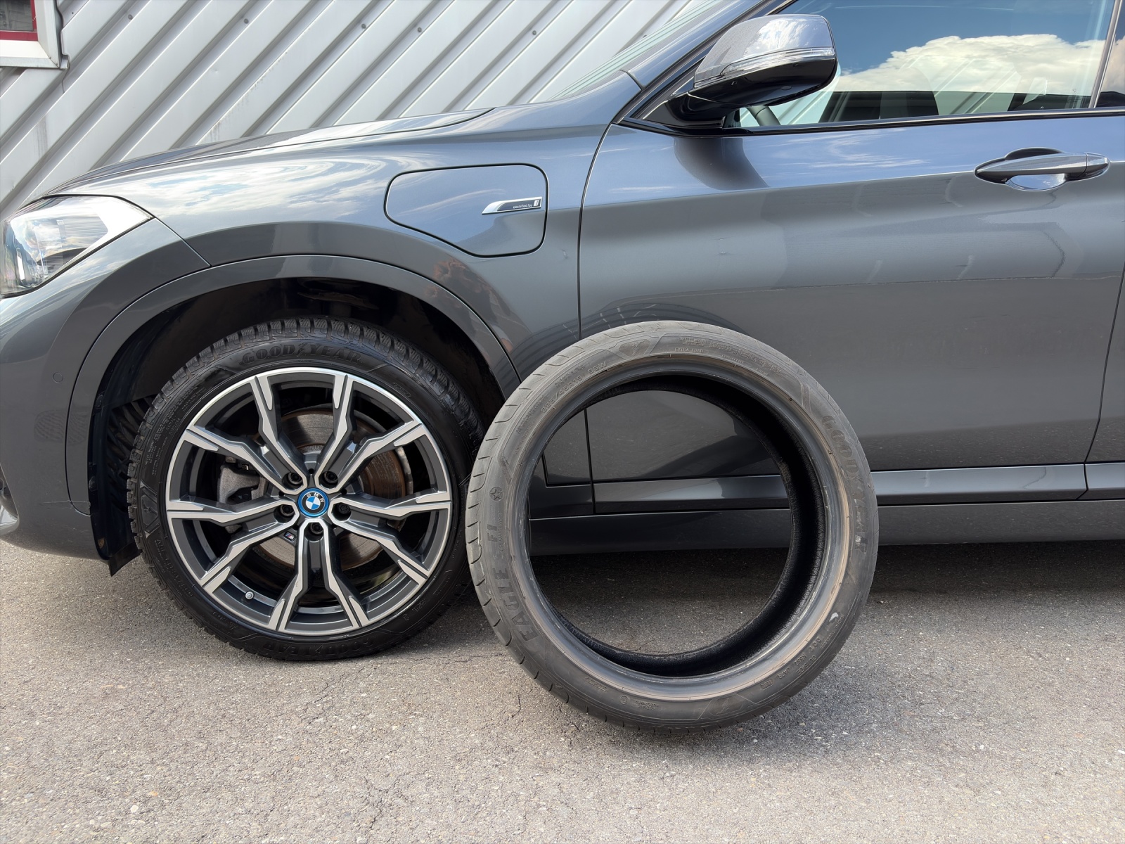 BMW X1 25e xDrive-image-19