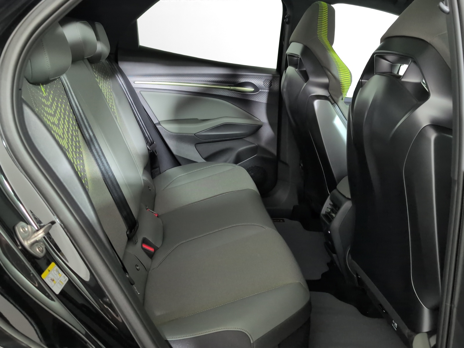 CUPRA Raval 52 kWh VZ Prime Edition-image-8