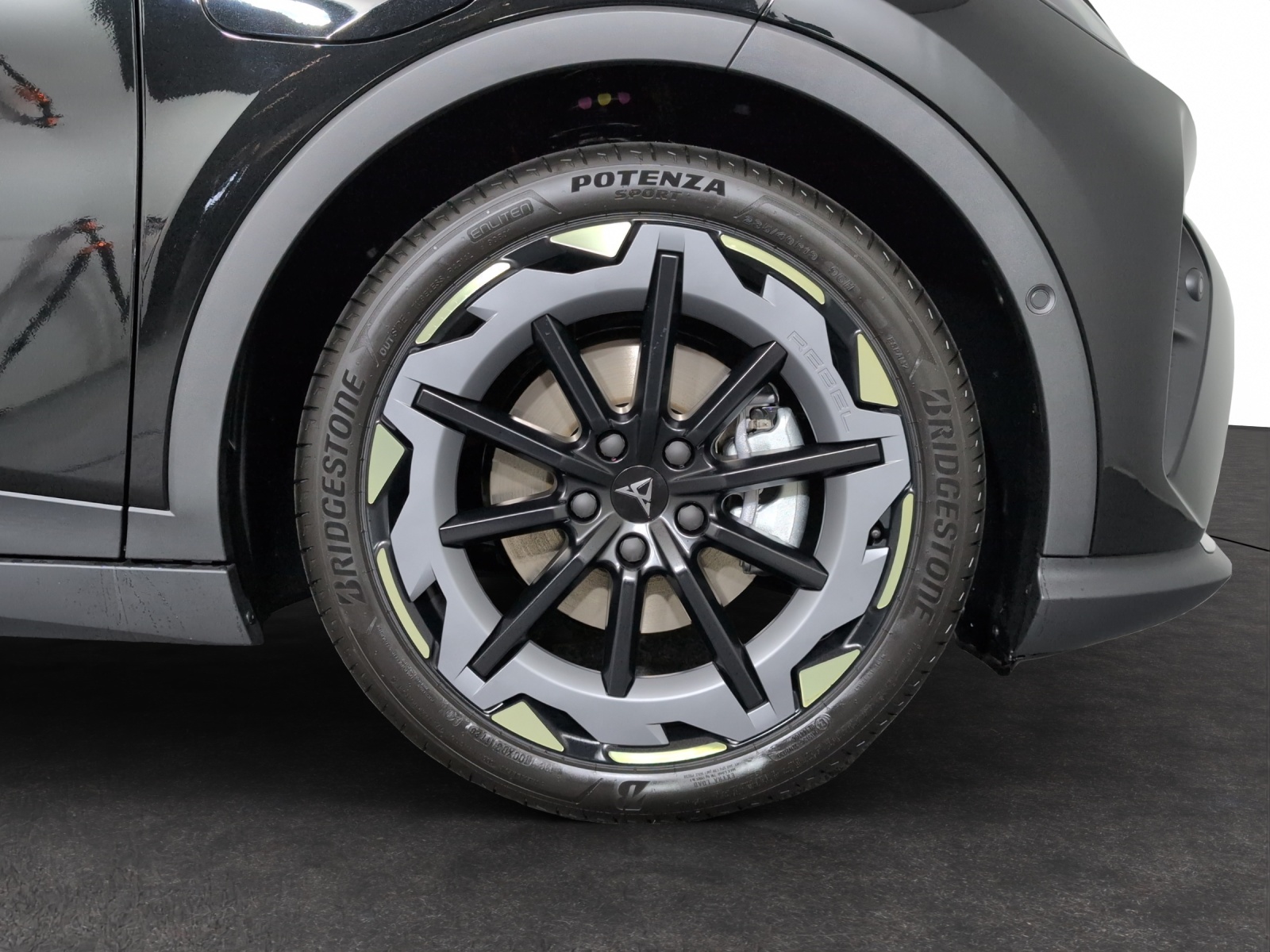 CUPRA Raval 52 kWh VZ Prime Edition-image-4