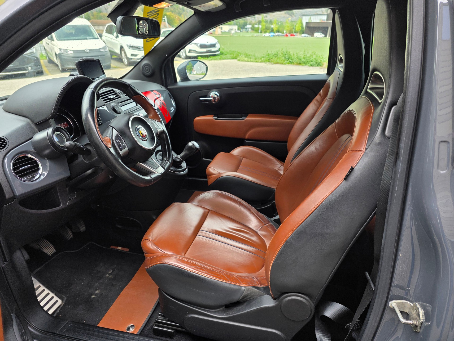 FIAT 595 1.4 16V Turbo Abarth Turismo-image-15
