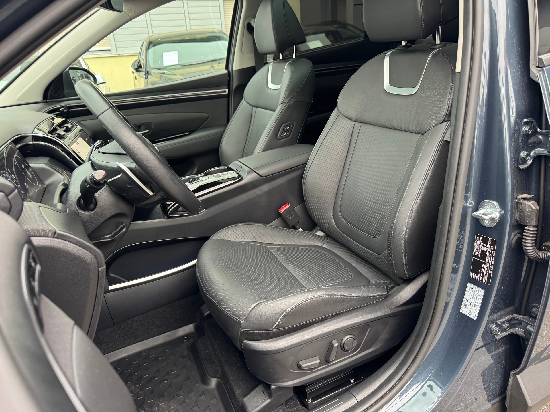 HYUNDAI Tucson 1.6 TGDI HEV Vertex 4WD-image-24