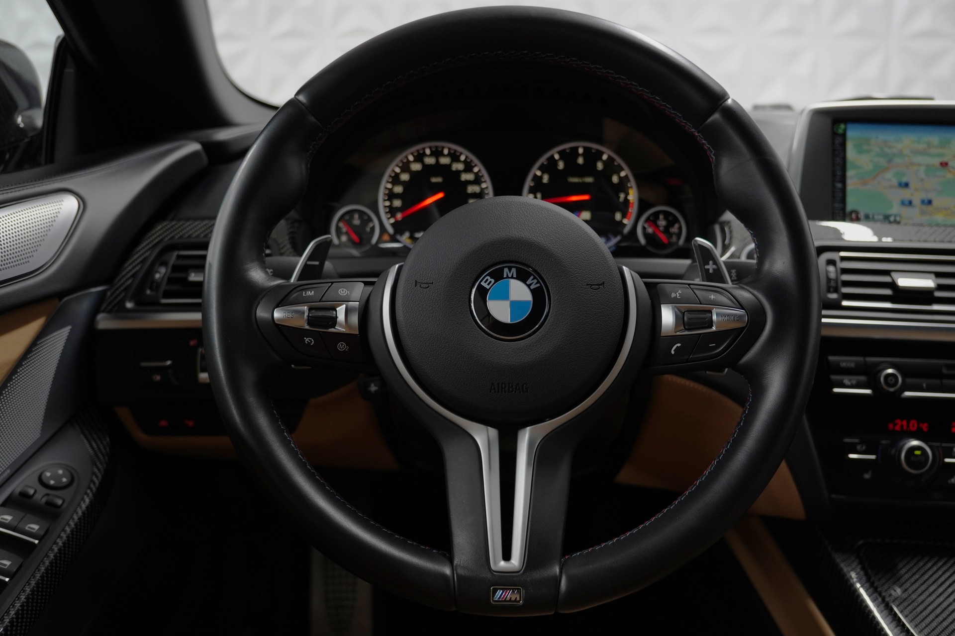 BMW M6 Cabrio Drivelogic-image-13