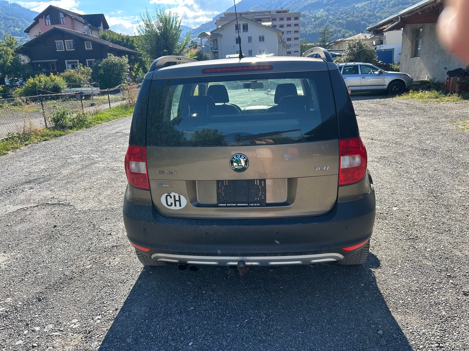 SKODA YETI-image-4