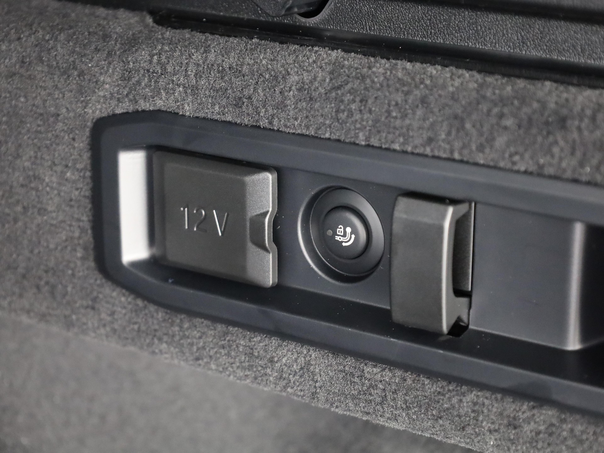 BMW 5er Reihe G99 Touring M5 xDrive-image-9
