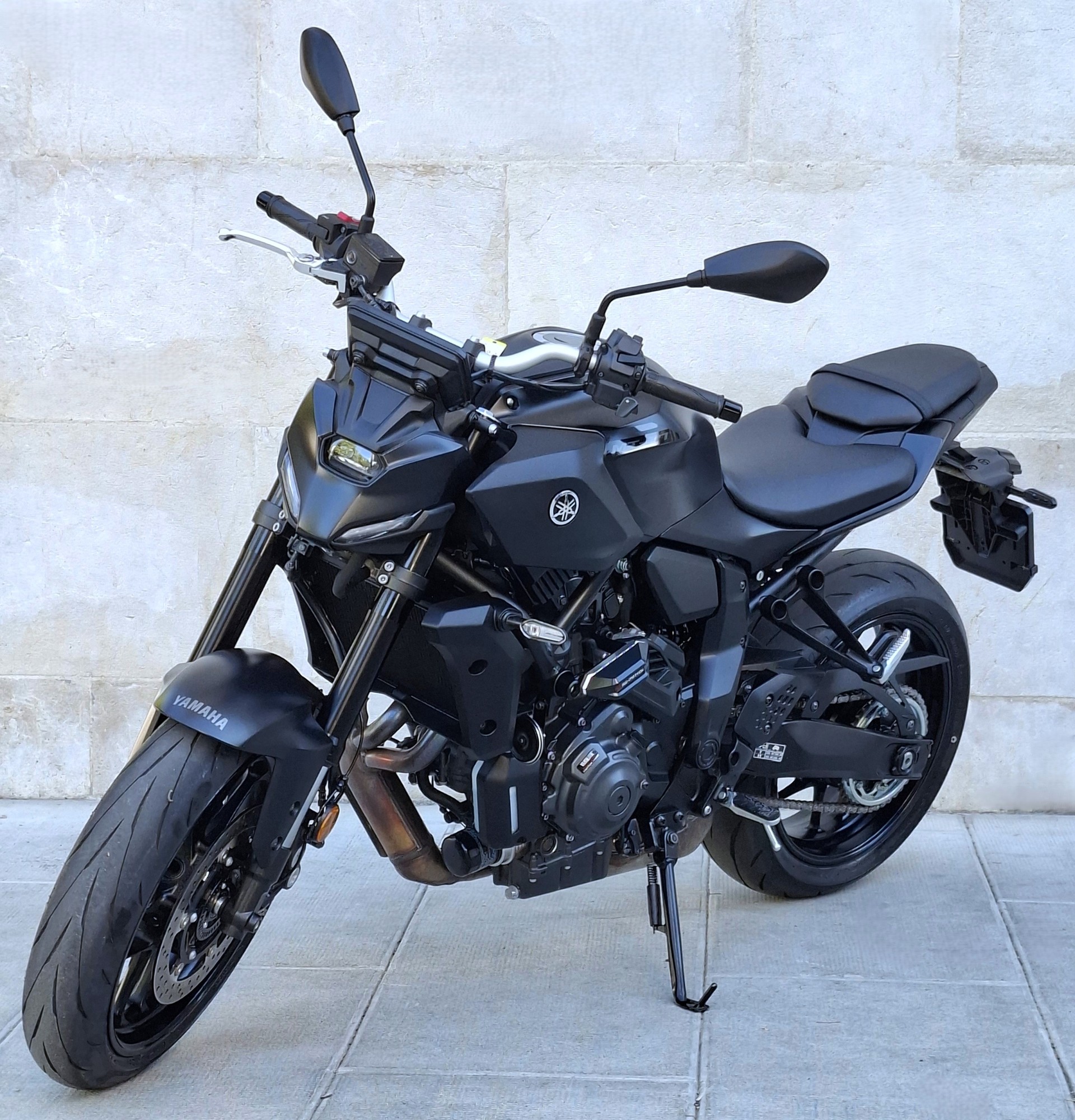 YAMAHA MT-07 Y-AMT 35kW-showroom-element-3