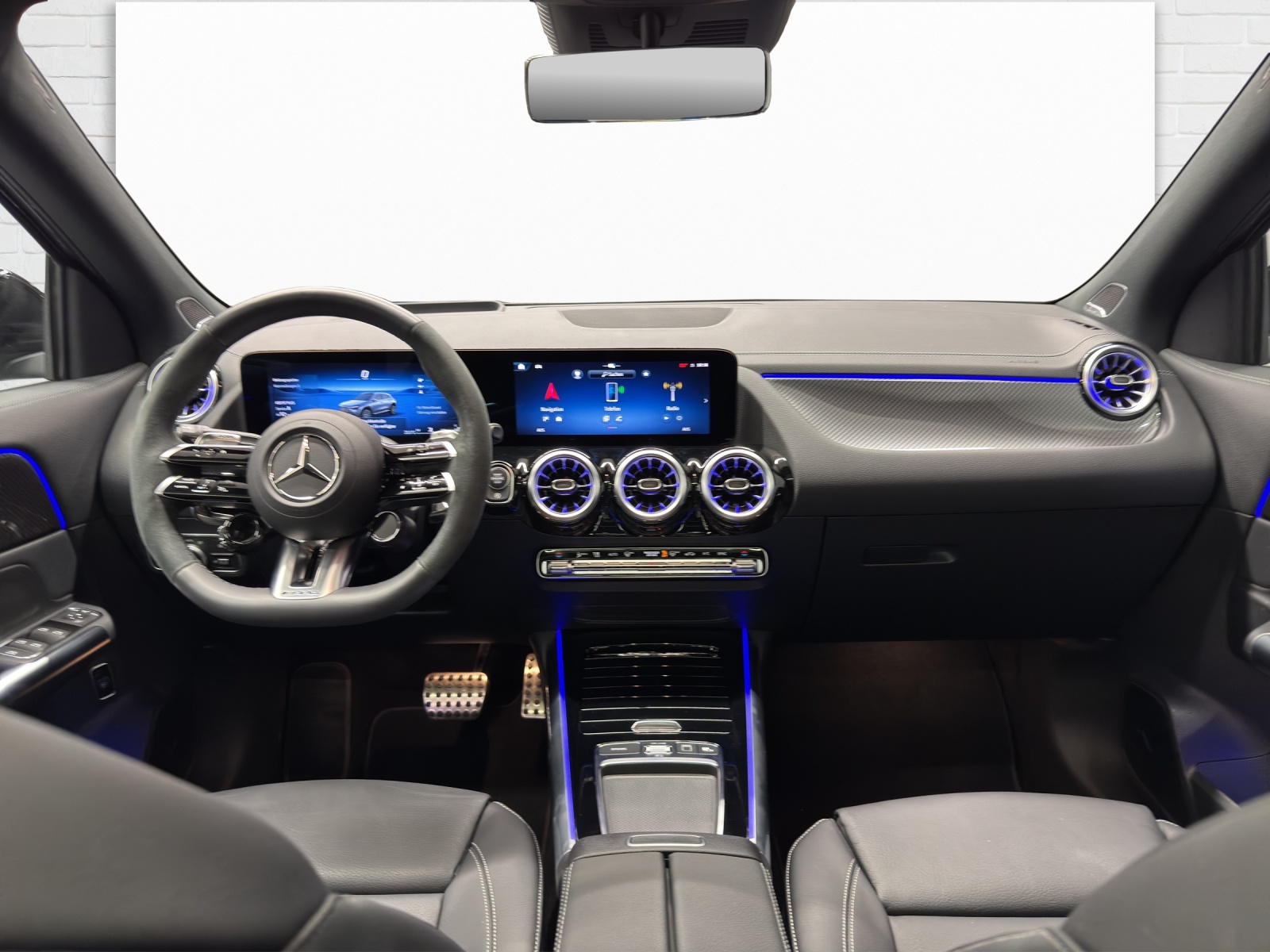 MERCEDES-BENZ AMG GLA 45 S 4Matic+-image-7