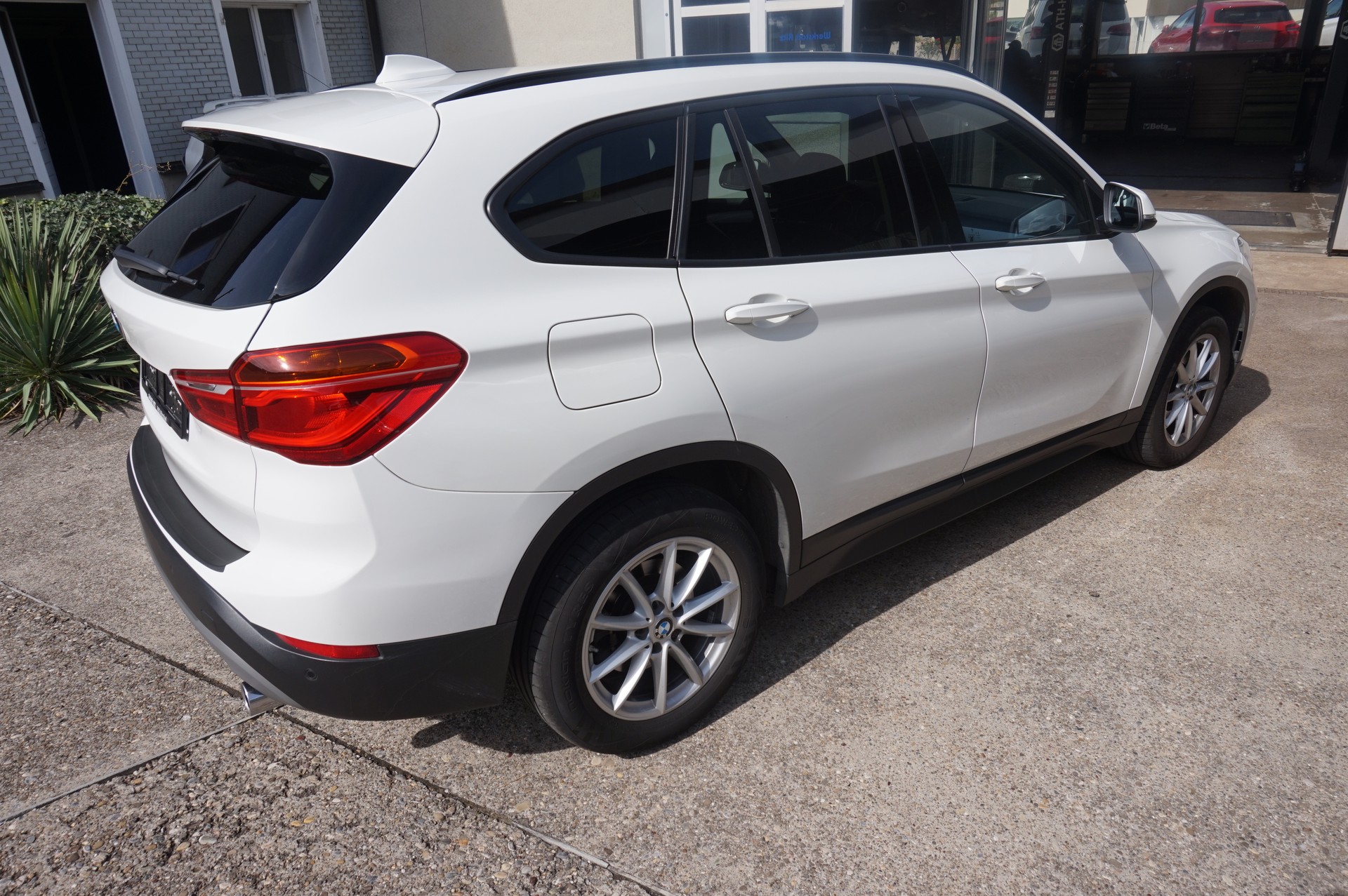 BMW X1 xDrive 20d Steptronic-image-4