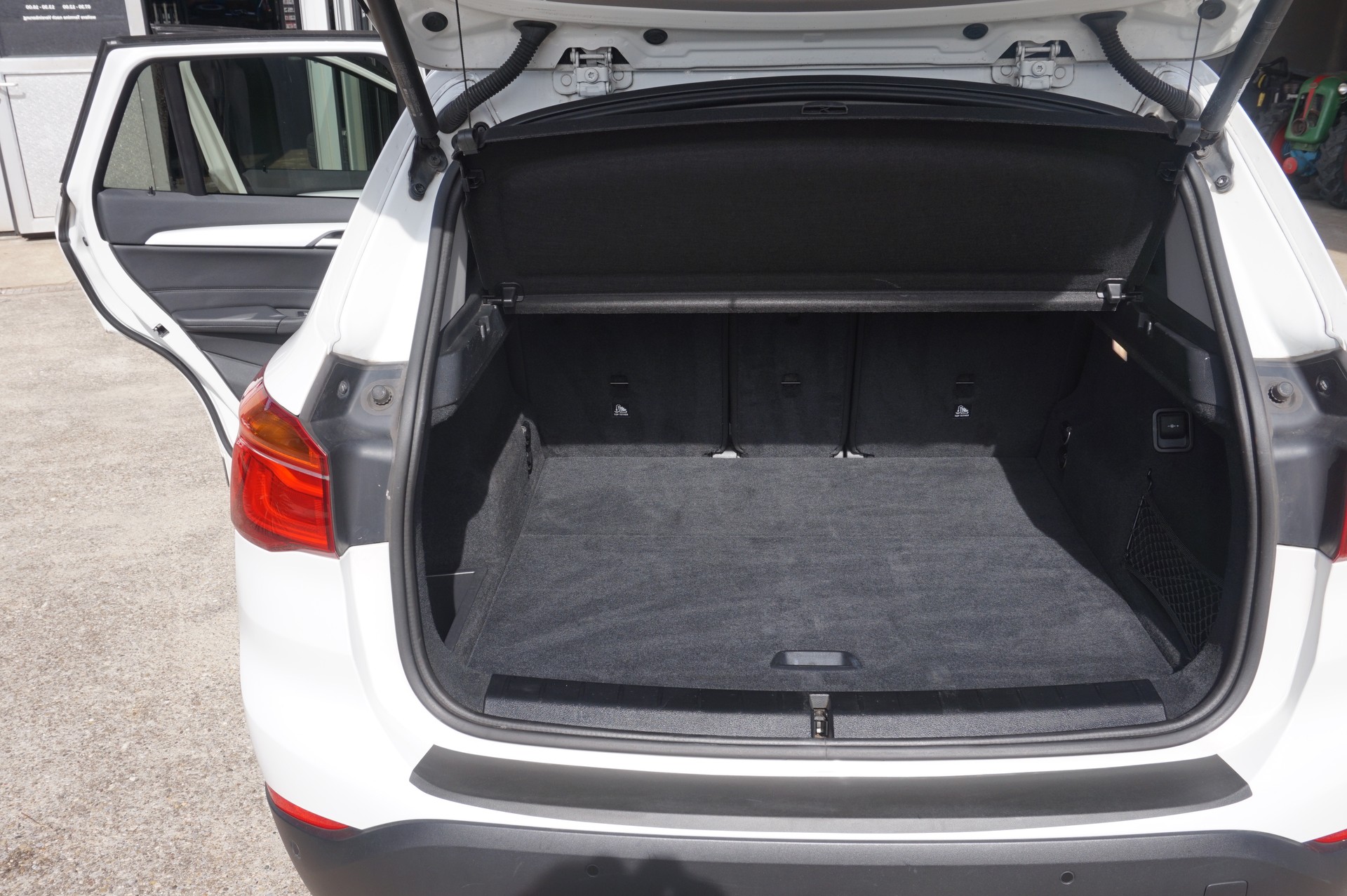 BMW X1 xDrive 20d Steptronic-image-6