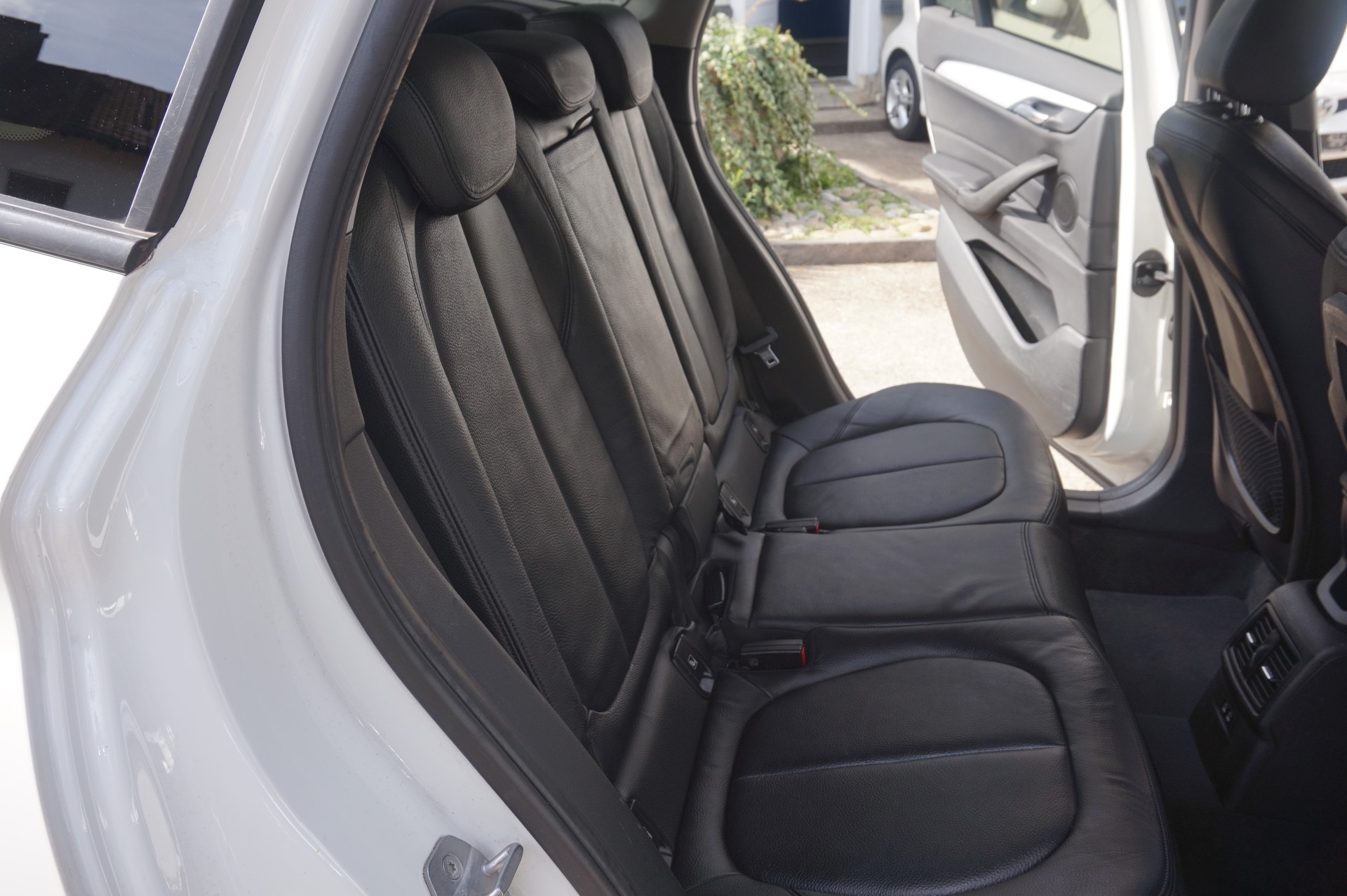 BMW X1 xDrive 20d Steptronic-image-11