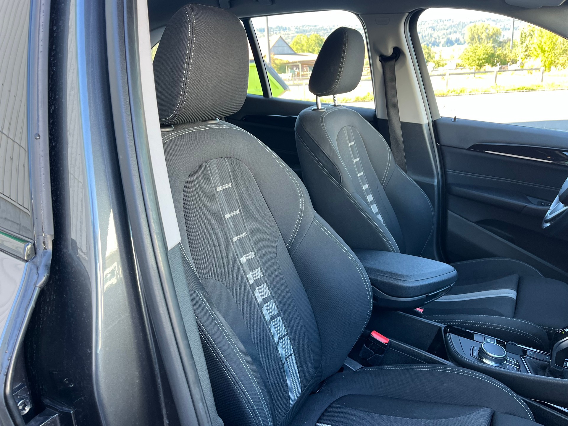 BMW X1 xDrive 25i xLine Steptronic-image-6