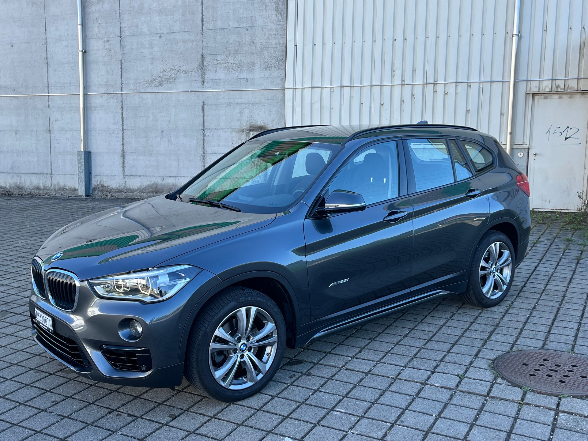 BMW X1 xDrive 25i xLine Steptronic-image-2