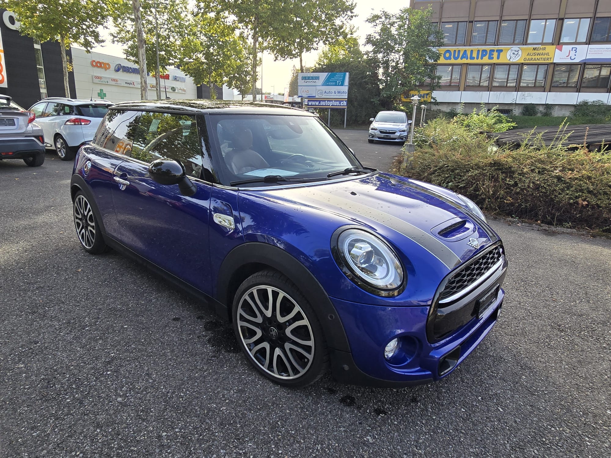 Car photo